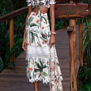 PatBo Lace tropical-print Midi Skirt - Orig. $680